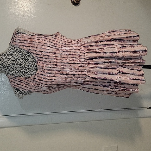 TORRID Trayon smocked baby doll top size 0 pink Sexy Summer Relaxed Fit Casual - Picture 3 of 8